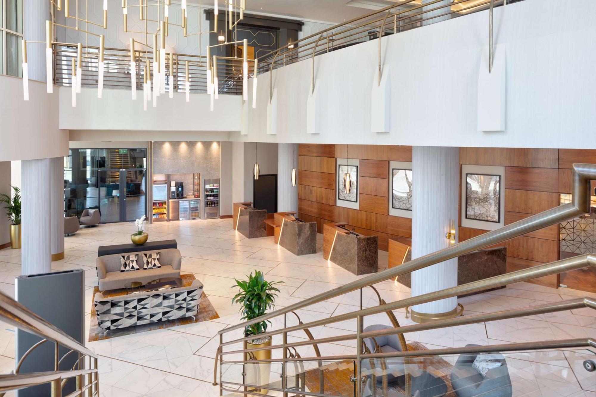 Hilton Belfast Hotel Екстериор снимка The lobby of the hotel
